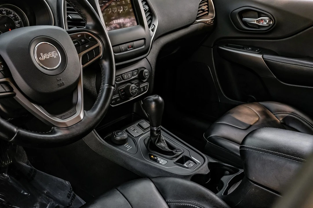 2019 Jeep KL Cherokee - Image 30 of 31