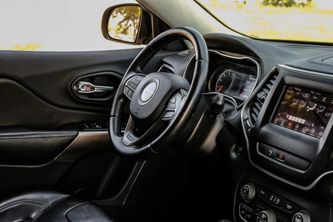 2019 Jeep KL Cherokee - Image 20 of 31