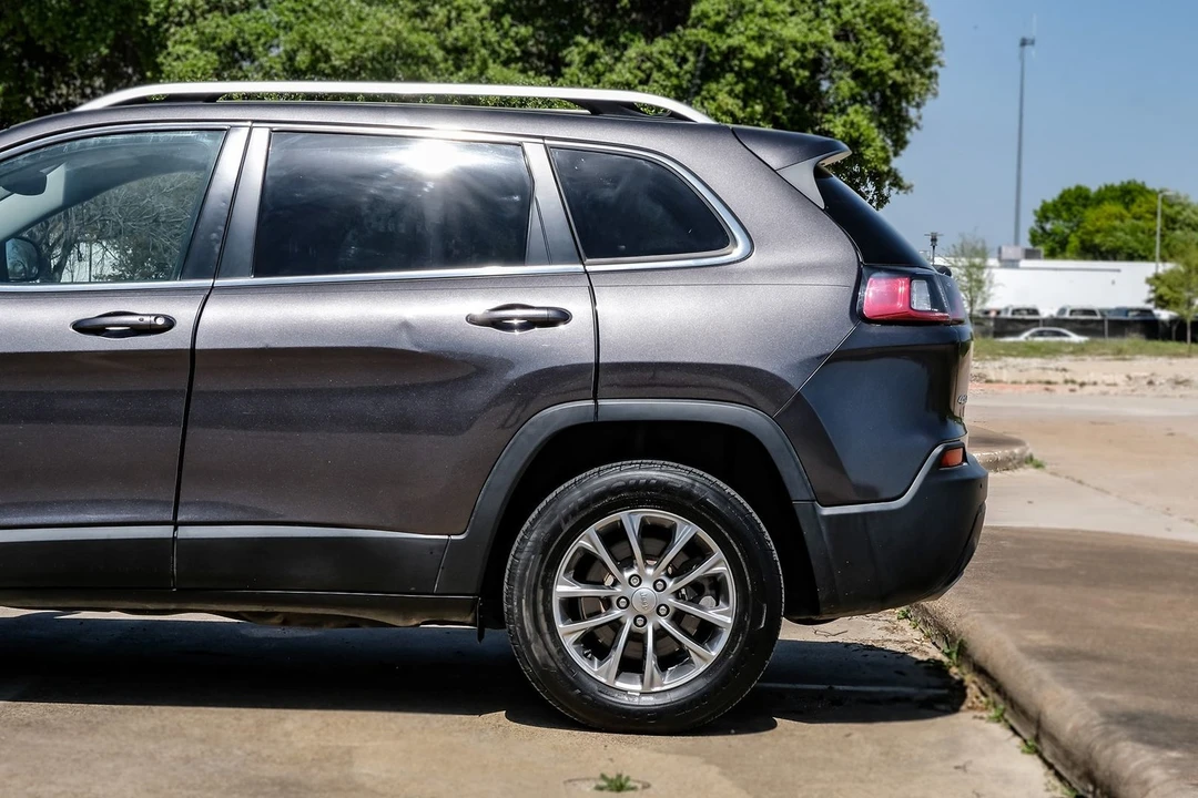 2019 Jeep KL Cherokee - Image 18 of 31