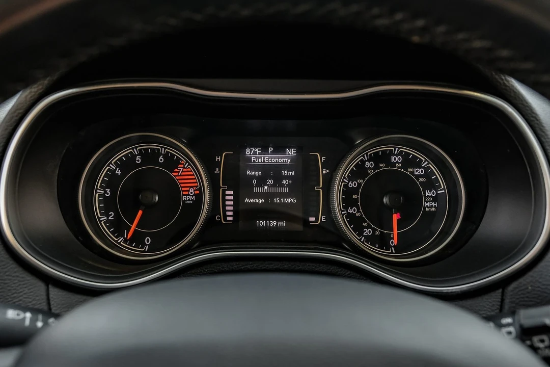2019 Jeep KL Cherokee - Image 25 of 31