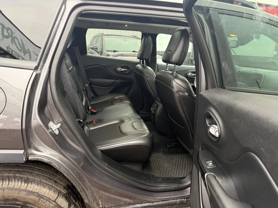 2019 Jeep KL Cherokee - Image 10 of 19