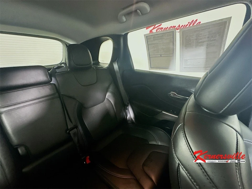 2019 Jeep KL Cherokee - Image 14 of 21
