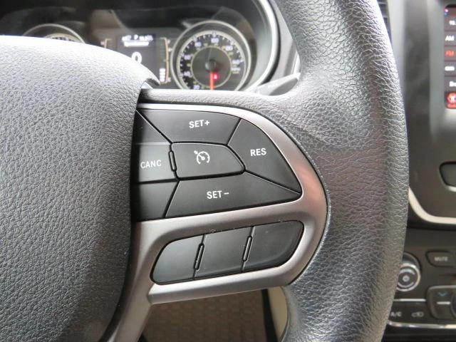 2019 Jeep KL Cherokee - Image 17 of 21