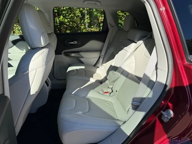 2019 Jeep KL Cherokee - Image 14 of 21