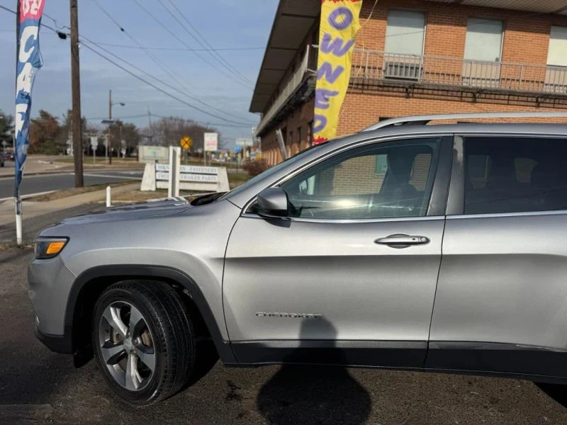 2019 Jeep KL Cherokee - Image 7 of 12
