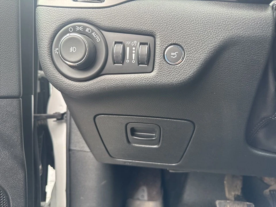 2019 Jeep KL Cherokee - Image 20 of 21