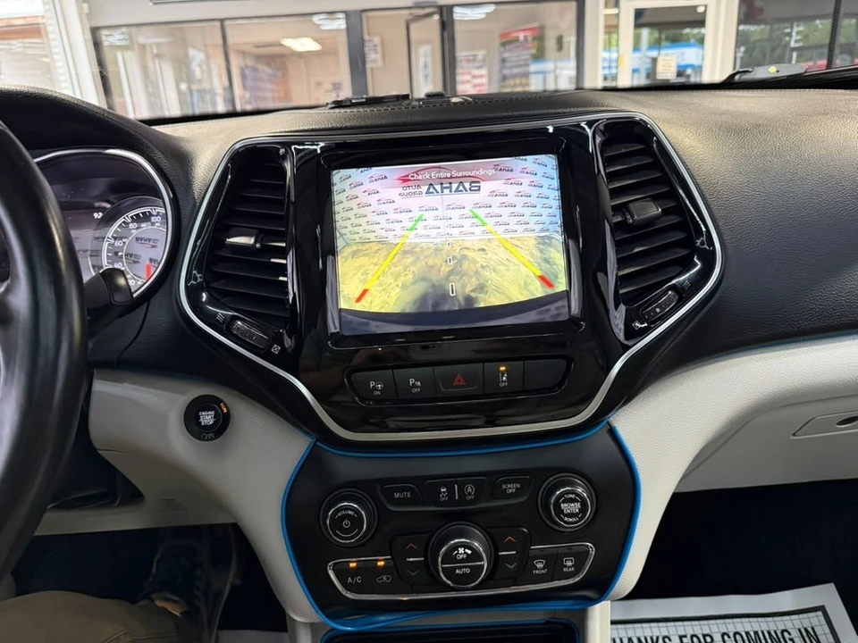 2019 Jeep KL Cherokee - Image 17 of 31