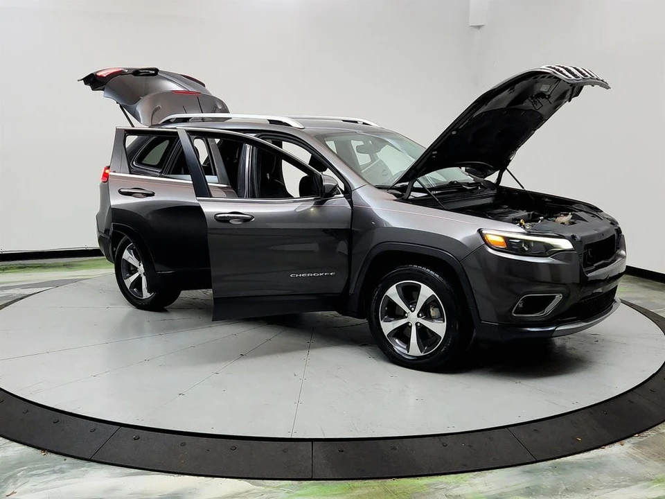 2019 Jeep KL Cherokee - Image 10 of 21