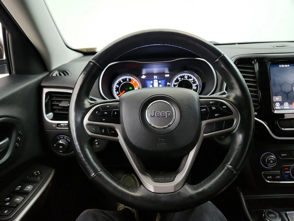 2019 Jeep KL Cherokee - Image 16 of 21