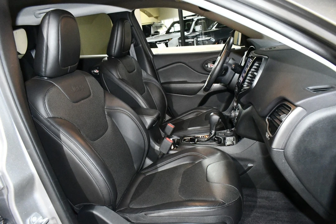 2019 Jeep KL Cherokee - Image 8 of 12