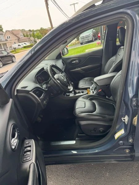 2019 Jeep KL Cherokee - Image 10 of 12