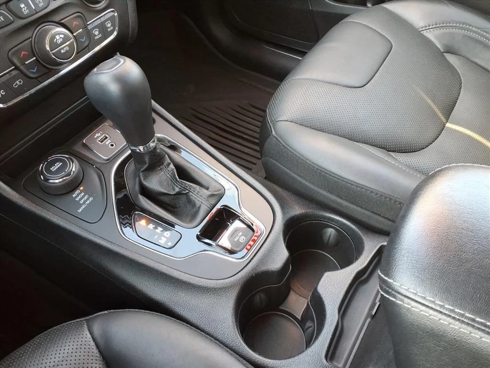 2019 Jeep KL Cherokee - Image 15 of 21