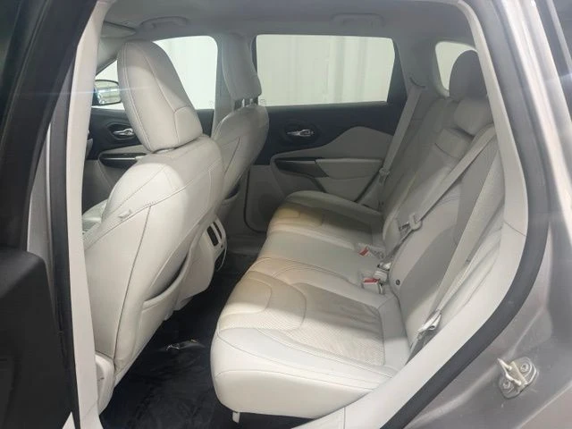 2019 Jeep KL Cherokee - Image 19 of 26