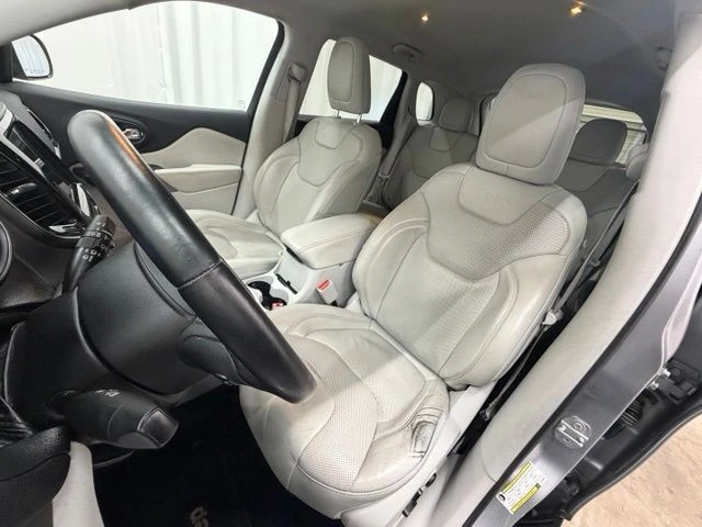 2019 Jeep KL Cherokee - Image 4 of 26