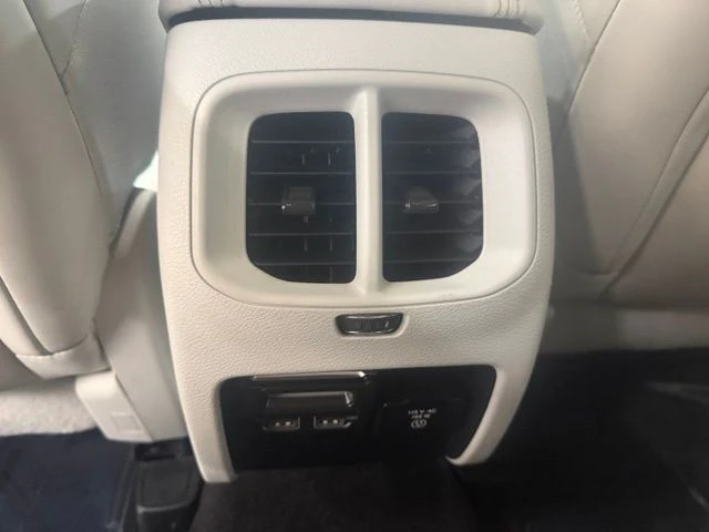 2019 Jeep KL Cherokee - Image 20 of 26