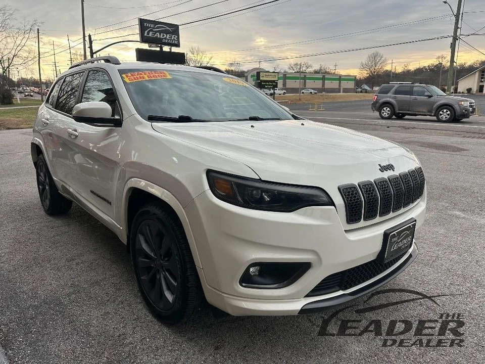 2019 Jeep KL Cherokee - Image 2 of 17