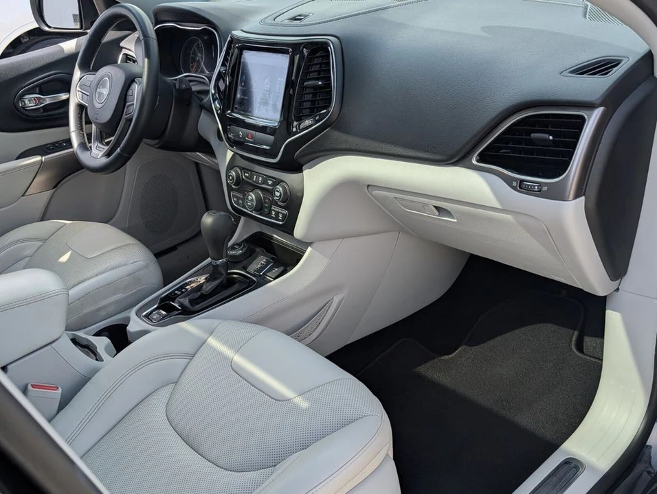 2019 Jeep KL Cherokee - Image 18 of 21