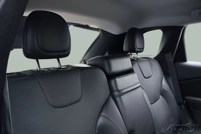 2019 Jeep KL Cherokee - Image 19 of 21