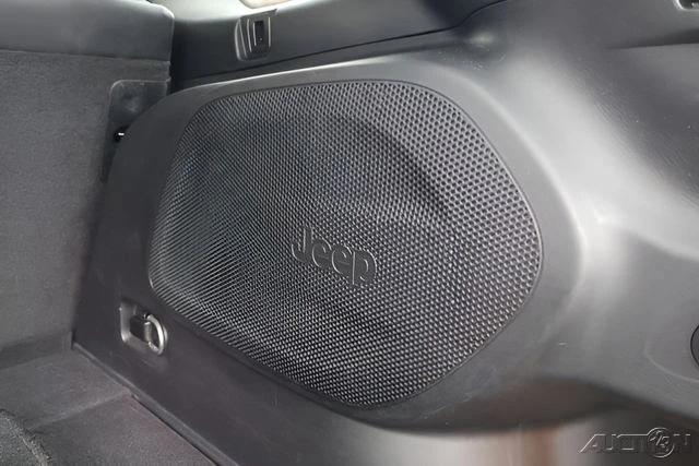 2019 Jeep KL Cherokee - Image 18 of 21