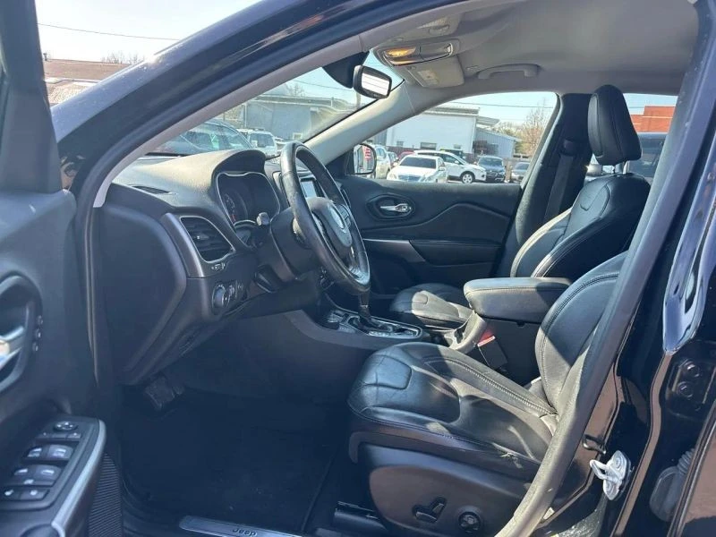 2019 Jeep KL Cherokee - Image 8 of 12