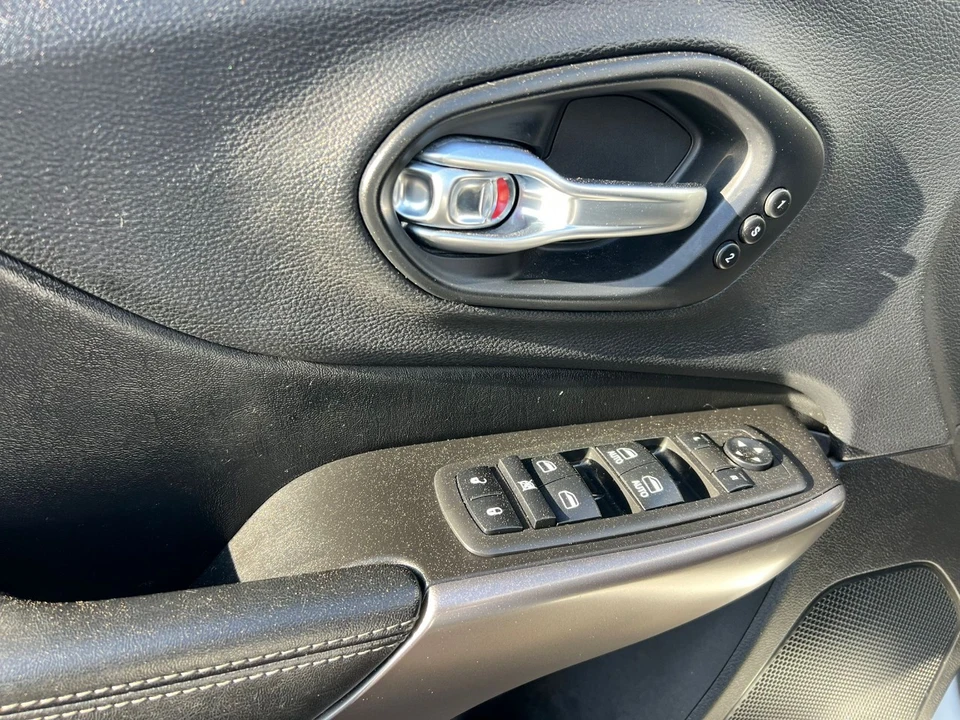 2019 Jeep KL Cherokee - Image 12 of 21