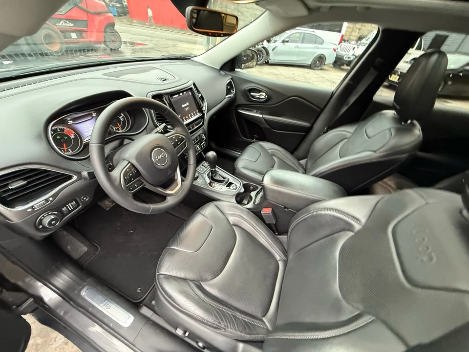 2019 Jeep KL Cherokee - Image 20 of 21