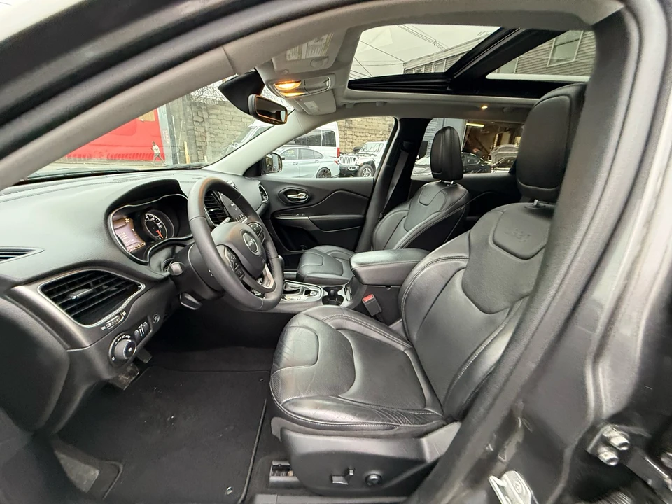 2019 Jeep KL Cherokee - Image 18 of 21