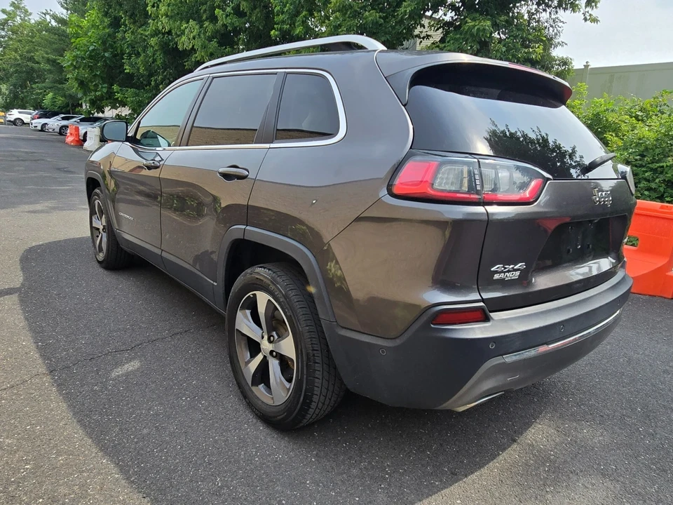 2019 Jeep KL Cherokee - Image 8 of 20