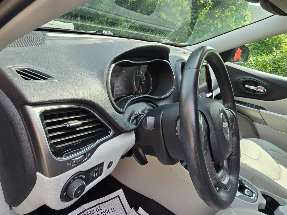 2019 Jeep KL Cherokee - Image 12 of 20