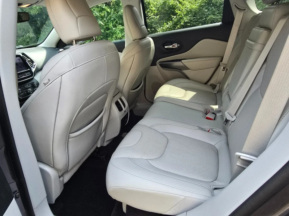 2019 Jeep KL Cherokee - Image 13 of 20