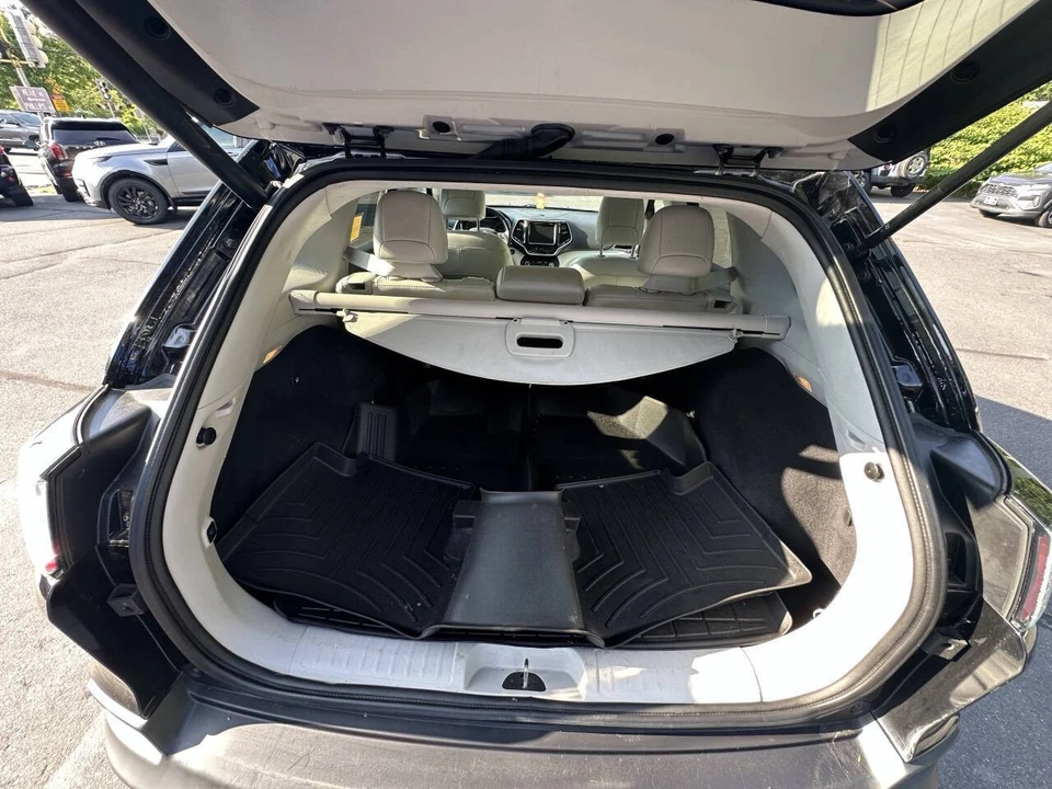 2019 Jeep KL Cherokee - Image 16 of 21