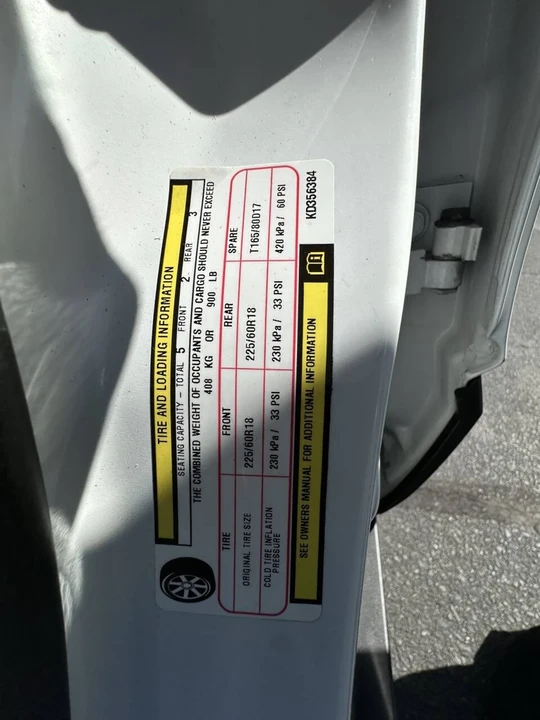 2019 Jeep KL Cherokee - Image 14 of 21