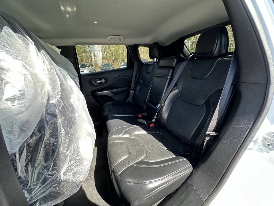 2019 Jeep KL Cherokee - Image 15 of 21