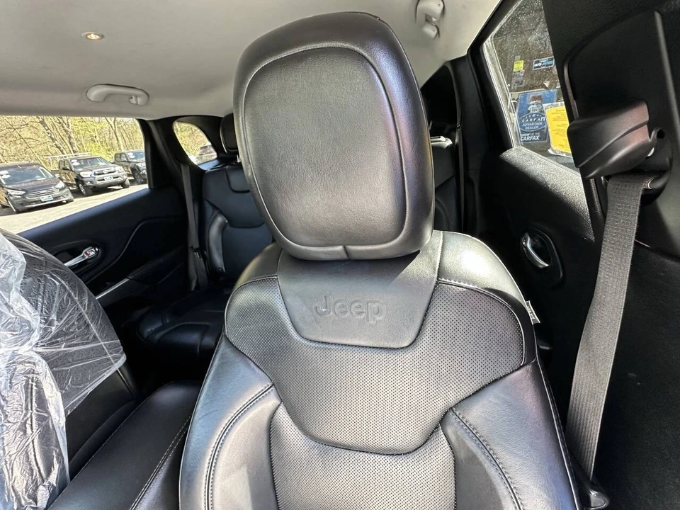 2019 Jeep KL Cherokee - Image 10 of 21
