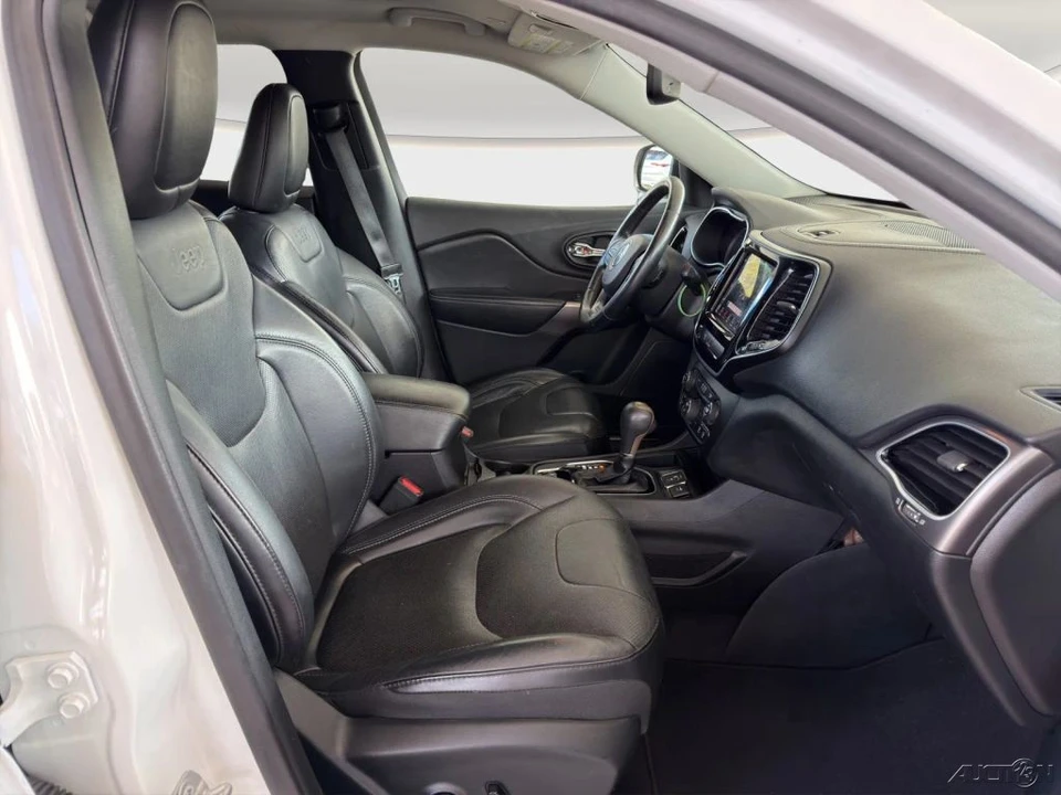 2019 Jeep KL Cherokee - Image 19 of 21