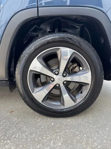 2019 Jeep KL Cherokee - Image 17 of 21
