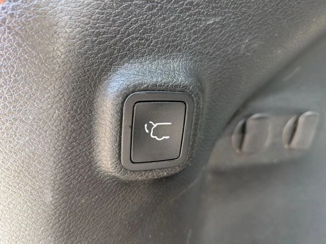 2019 Jeep KL Cherokee - Image 17 of 21