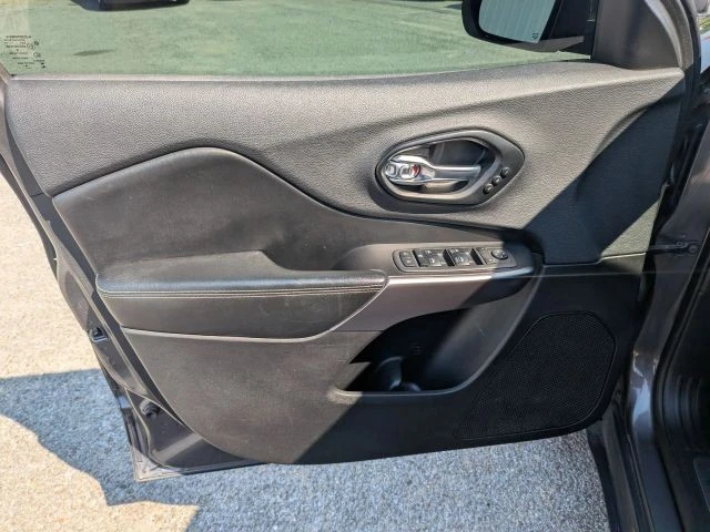 2019 Jeep KL Cherokee - Image 11 of 21