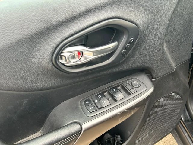 2019 Jeep KL Cherokee - Image 17 of 25