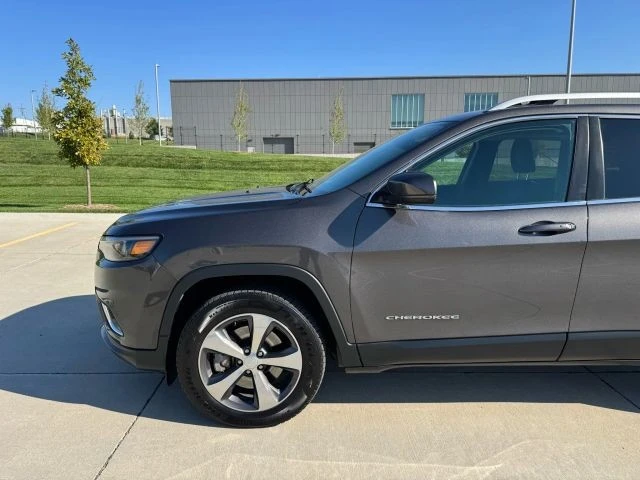 2019 Jeep KL Cherokee - Image 2 of 21