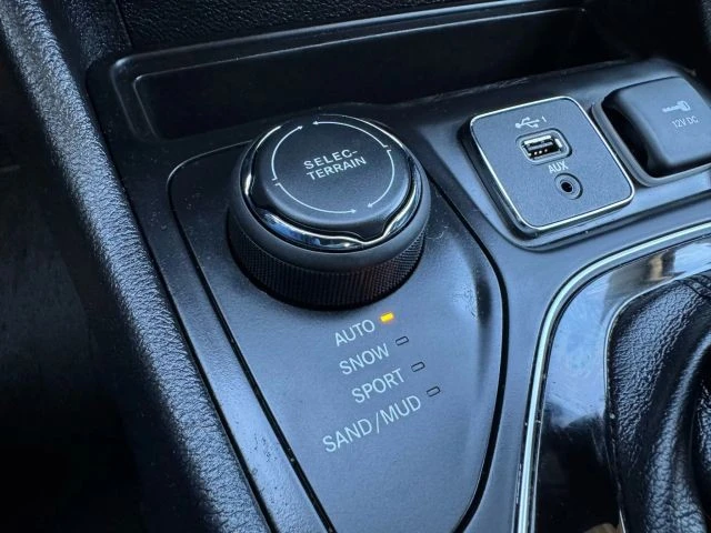 2019 Jeep KL Cherokee - Image 18 of 21