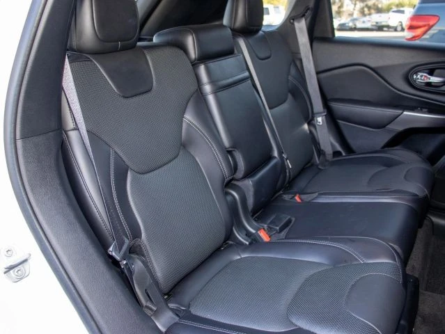 2019 Jeep KL Cherokee - Image 16 of 21