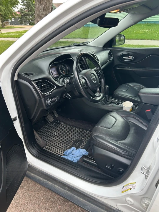 2019 Jeep KL Cherokee - Image 9 of 13