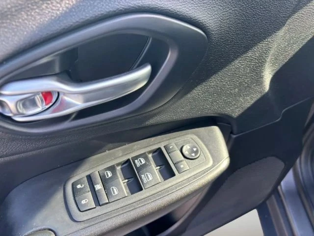 2019 Jeep KL Cherokee - Image 11 of 24