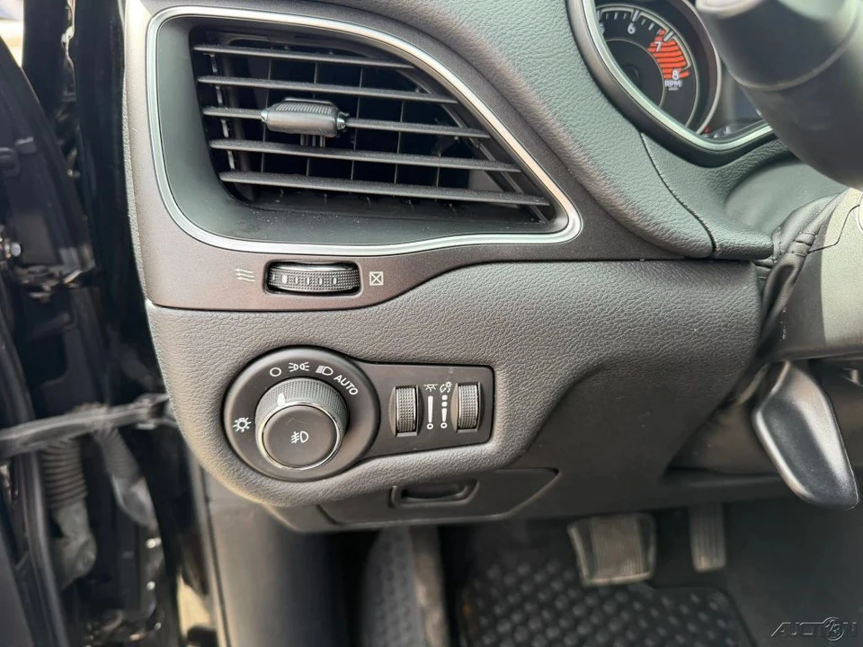 2019 Jeep KL Cherokee - Image 18 of 21