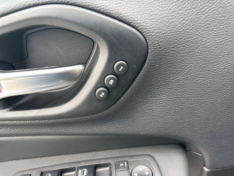 2019 Jeep KL Cherokee - Image 11 of 12