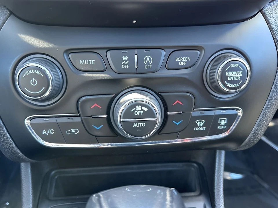 2019 Jeep KL Cherokee - Image 20 of 21