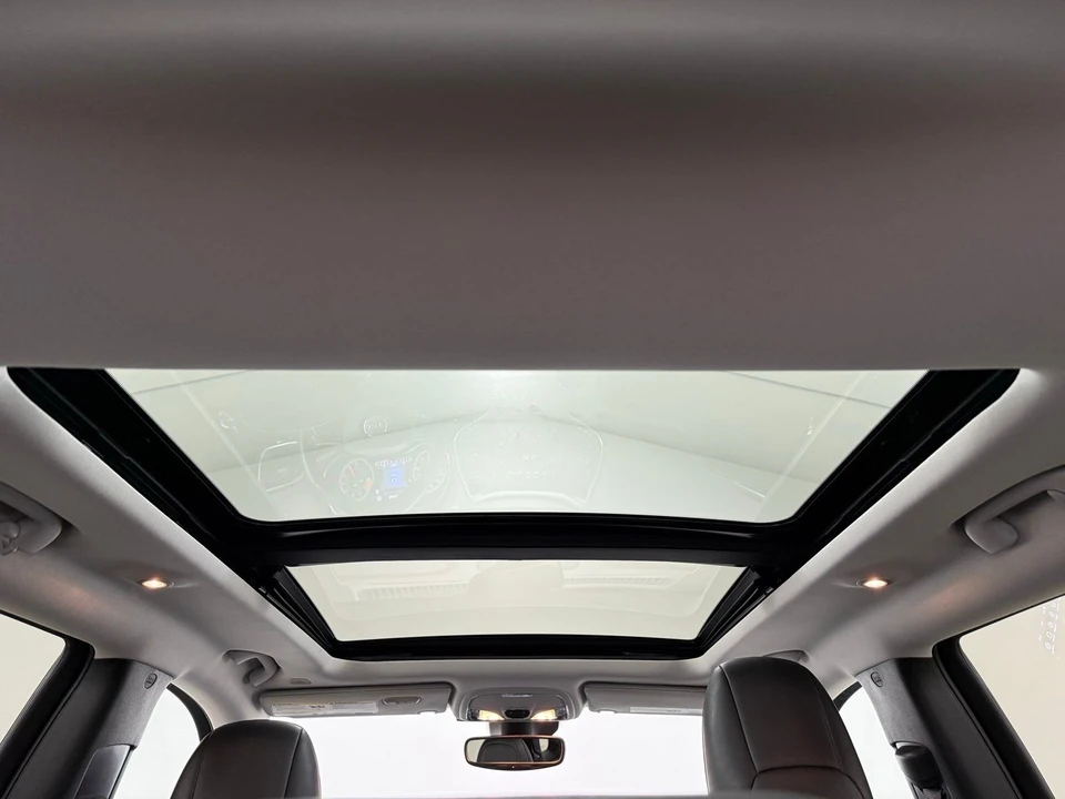 2019 Jeep KL Cherokee - Image 11 of 21