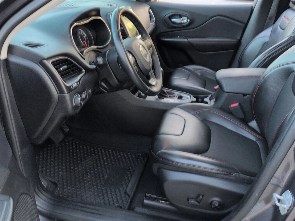 2019 Jeep KL Cherokee - Image 6 of 12