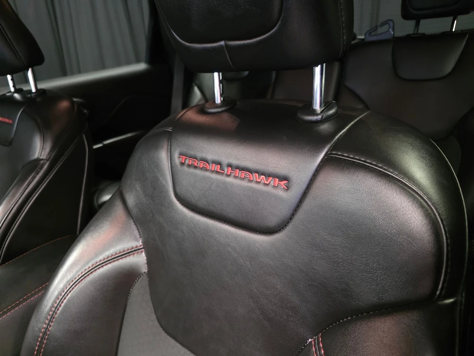 2019 Jeep KL Cherokee - Image 17 of 21